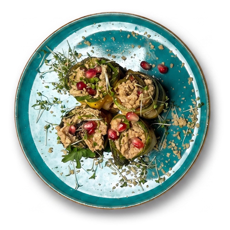Qabaqi Nigvsit (4 pcs) — fried zucchini rolls with walnut-herb filling